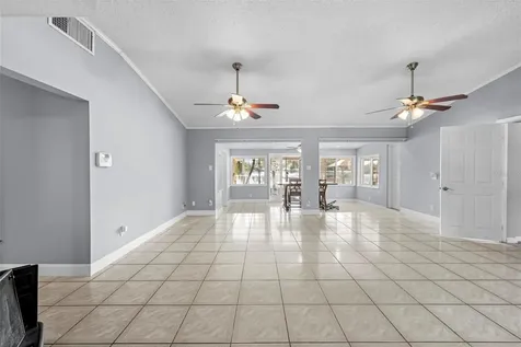 20228 County Line Road Lutz FL 33558