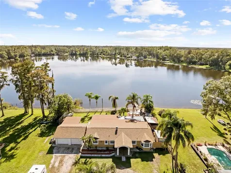 20228 County Line Road Lutz FL 33558