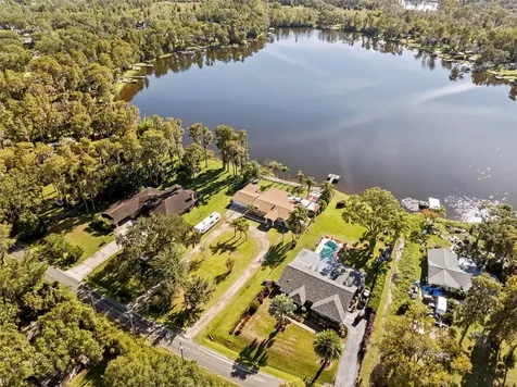 20228 County Line Road Lutz FL 33558