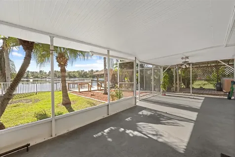 20228 County Line Road Lutz FL 33558
