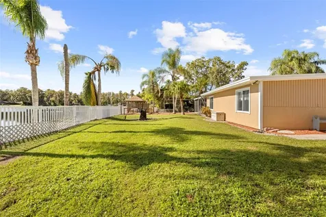 20228 County Line Road Lutz FL 33558