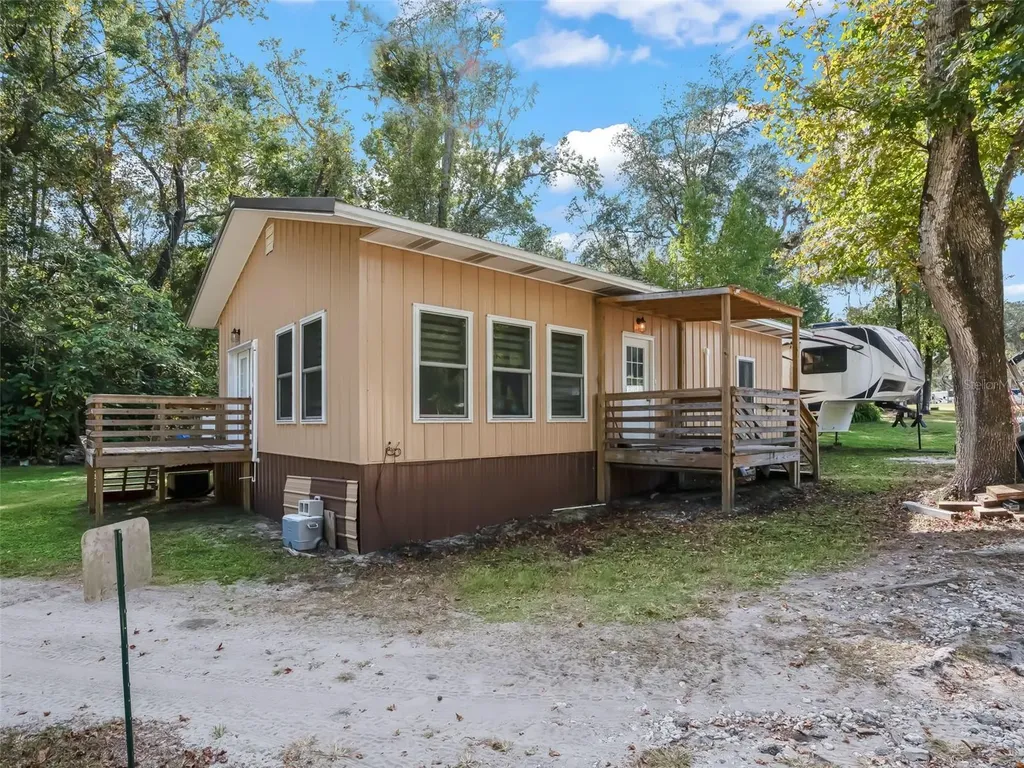 15260 NE 152nd Place Fort Mc Coy FL 32134