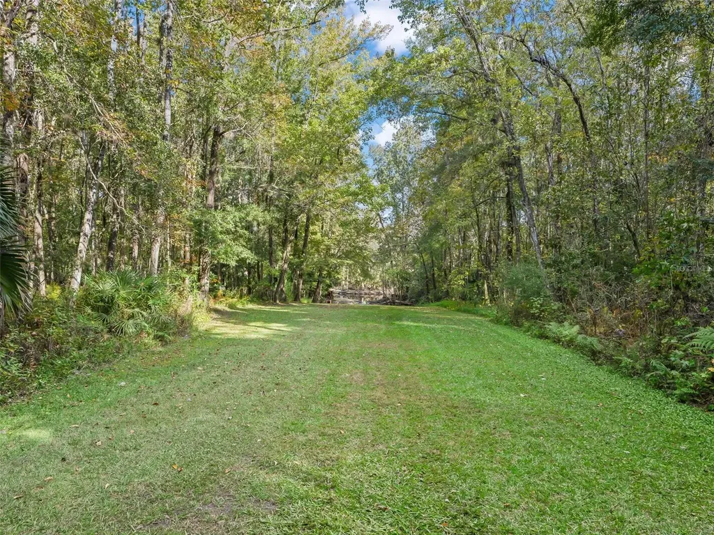 15260 NE 152nd Place Fort Mc Coy FL 32134