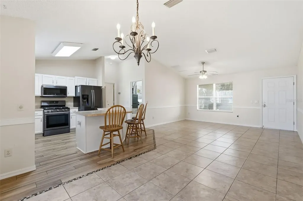 17985 SE 92nd Amory Avenue The Villages FL 32162
