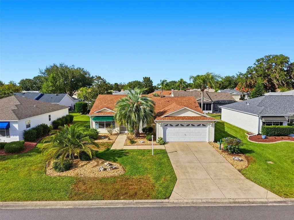 17985 SE 92nd Amory Avenue The Villages FL 32162