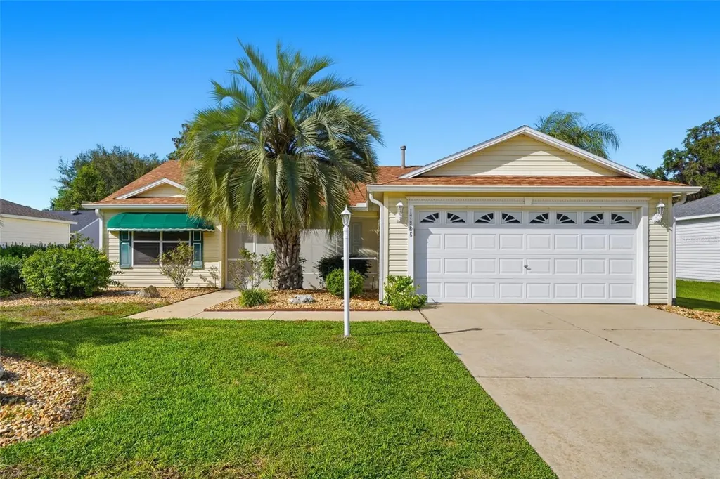 17985 SE 92nd Amory Avenue The Villages FL 32162