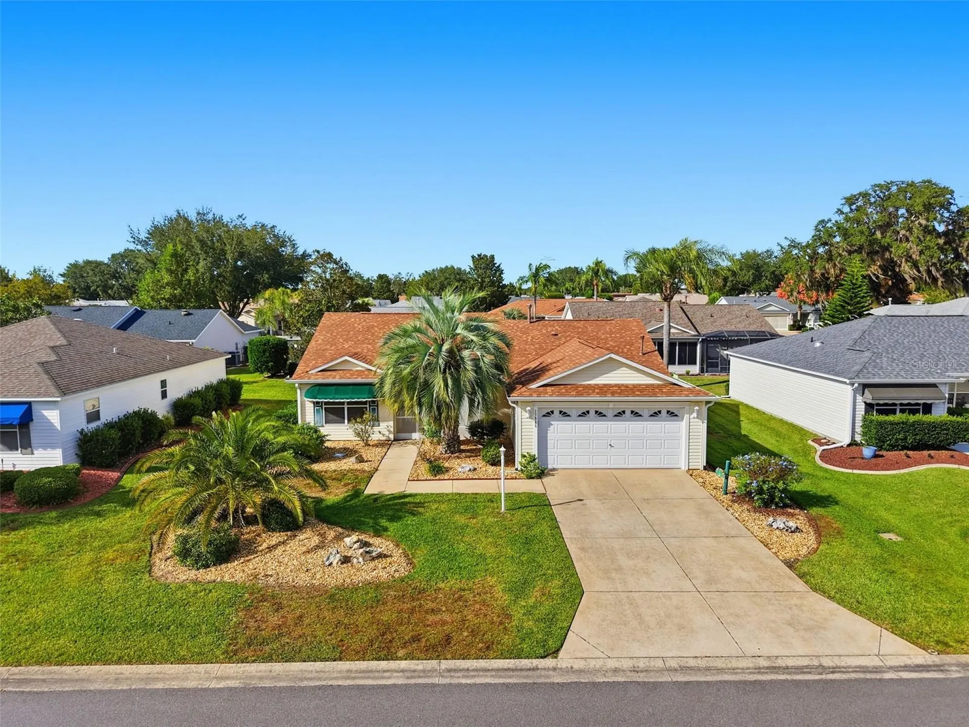 17985 SE 92nd Amory Avenue The Villages FL 32162