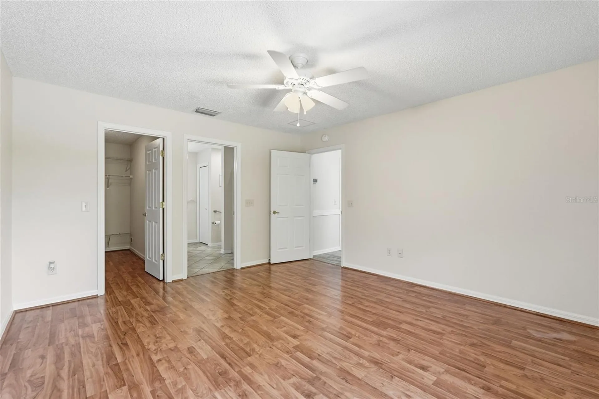 17985 SE 92nd Amory Avenue The Villages FL 32162