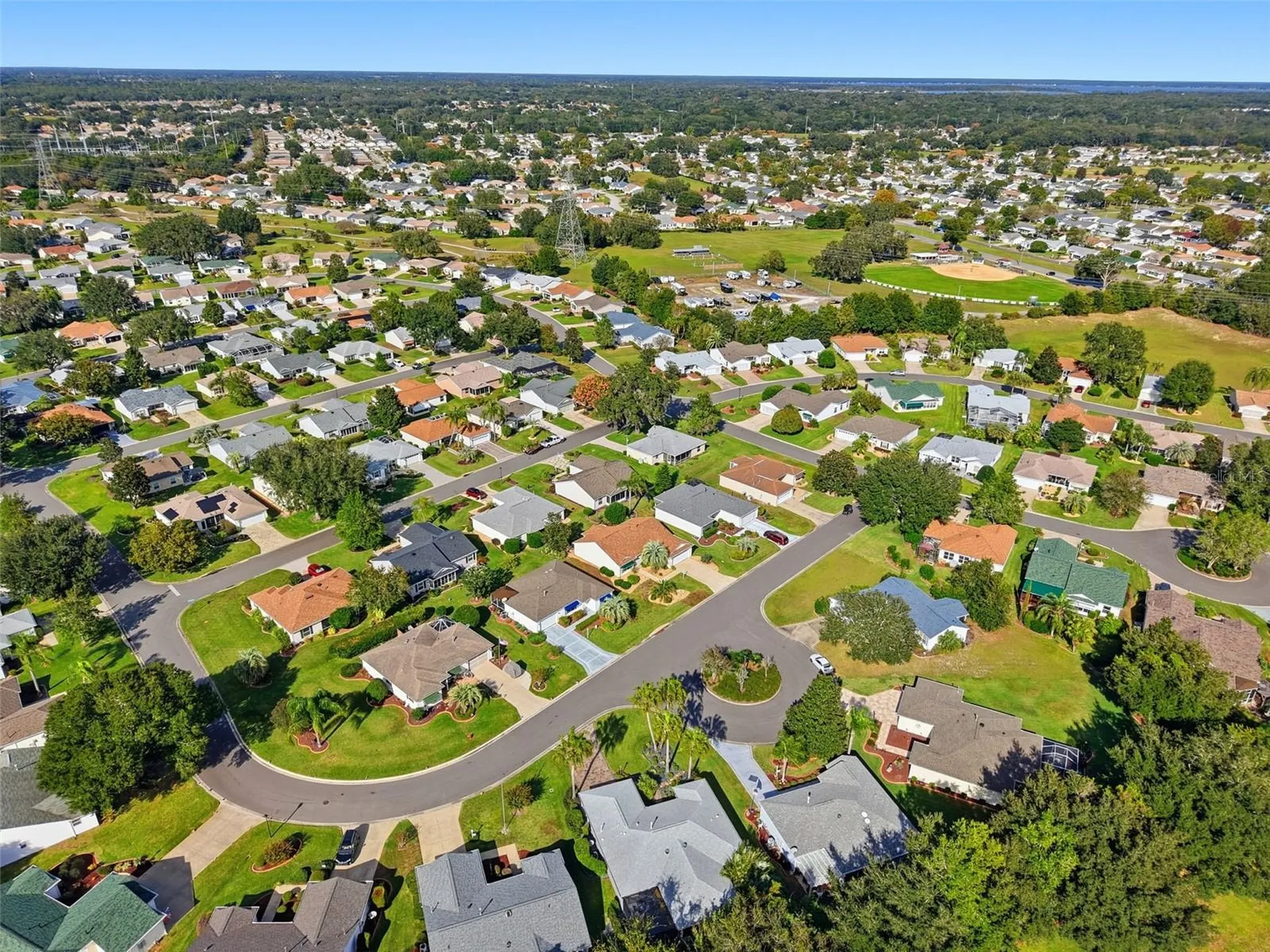 17985 SE 92nd Amory Avenue The Villages FL 32162