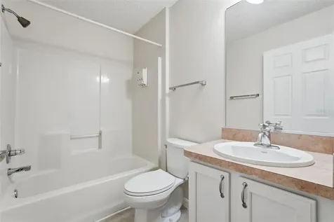 17985 SE 92nd Amory Avenue The Villages FL 32162