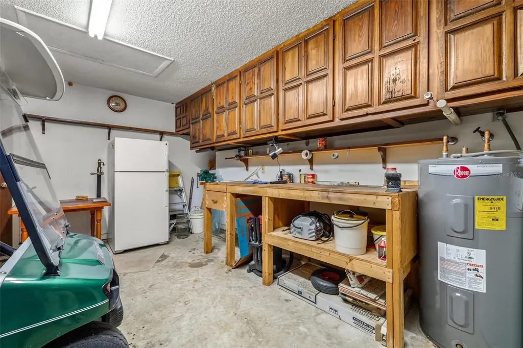 623 Racoon Lane Lorida FL 33857
