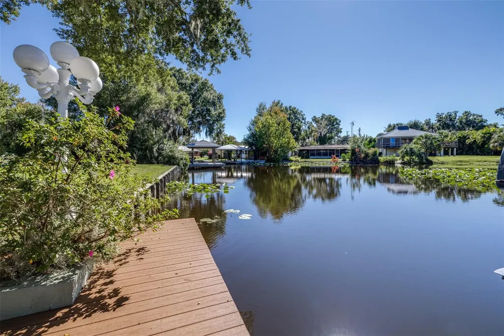 623 Racoon Lane Lorida FL 33857