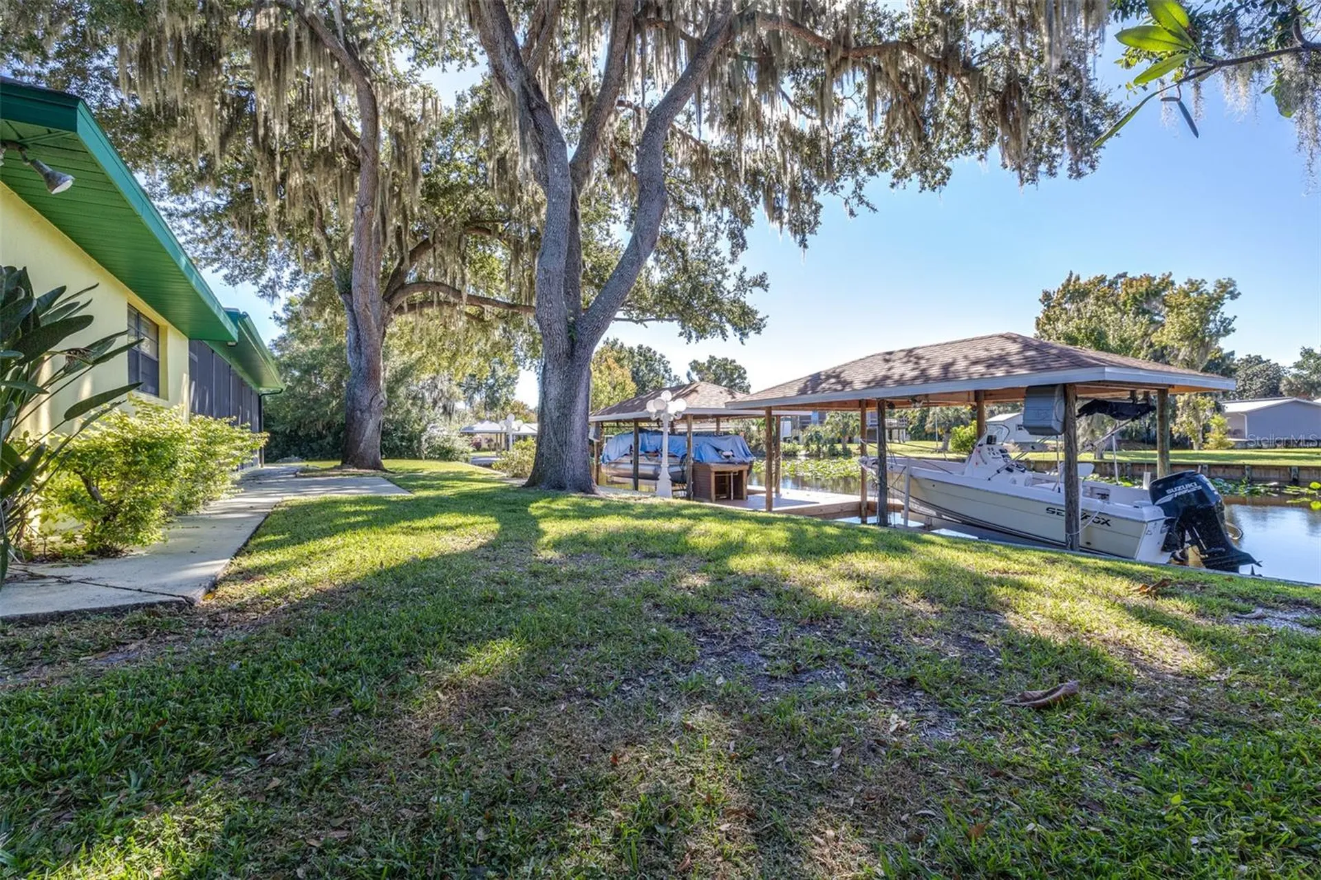 623 Racoon Lane Lorida FL 33857