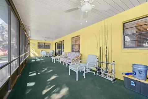 623 Racoon Lane Lorida FL 33857