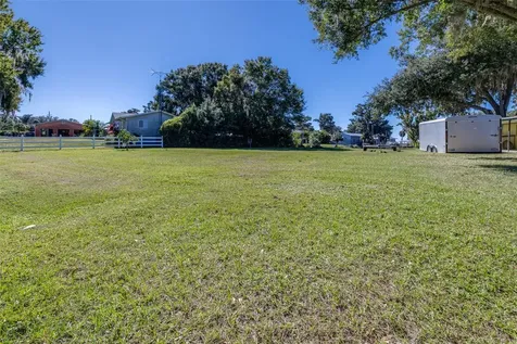 623 Racoon Lane Lorida FL 33857