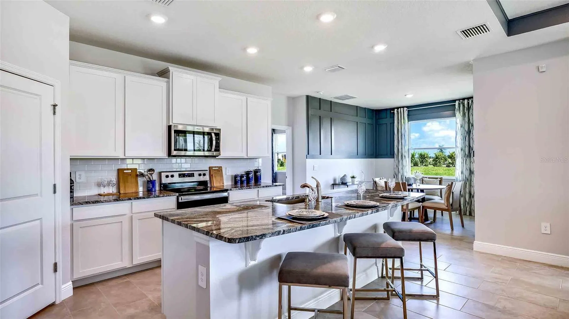 4322 Honeybee Court Lakewood Ranch FL 34211