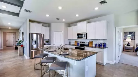 4322 Honeybee Court Lakewood Ranch FL 34211