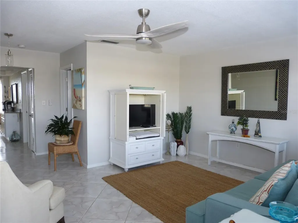 2 Causeway Boulevard Dunedin FL 34698