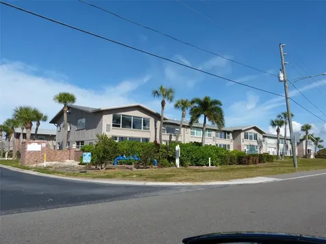 2 Causeway Boulevard Dunedin FL 34698