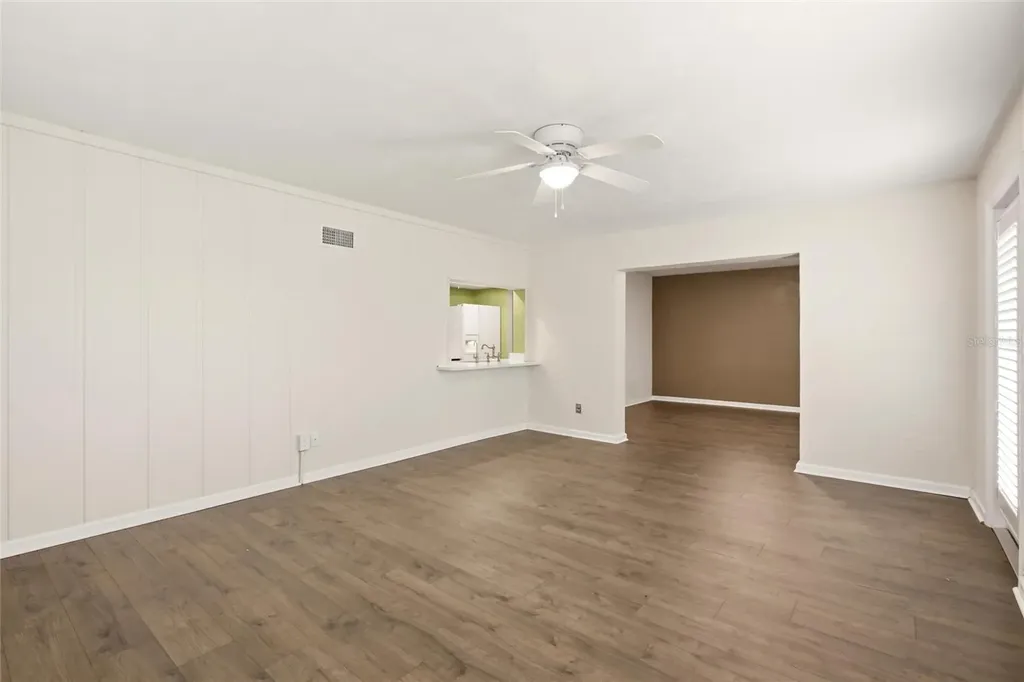 3721 Collins Street Sarasota FL 34232