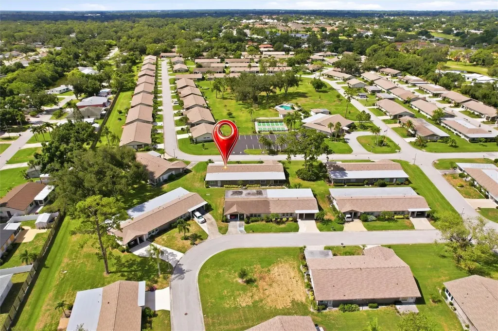 3721 Collins Street Sarasota FL 34232