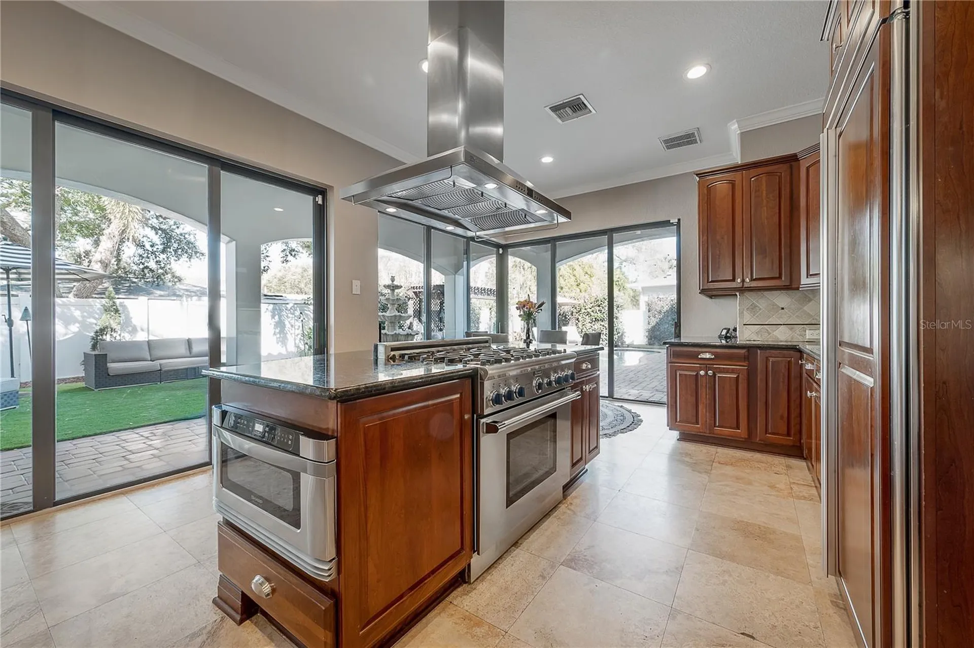 4311 W Barcelona Street Tampa FL 33629
