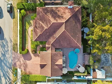 4311 W Barcelona Street Tampa FL 33629