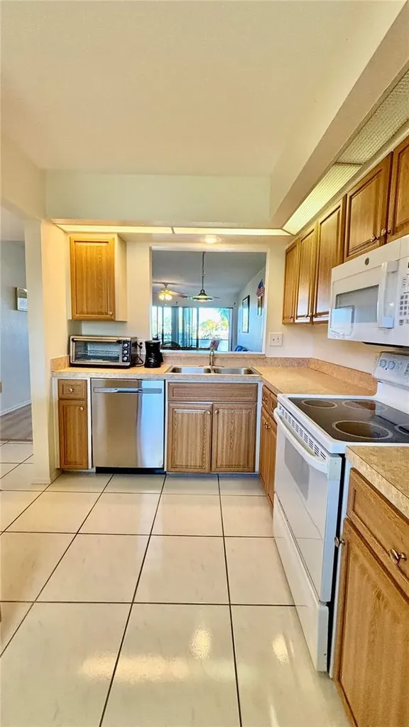 2275 S Mccall Road Englewood FL 34224