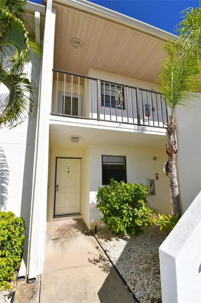 2275 S Mccall Road Englewood FL 34224