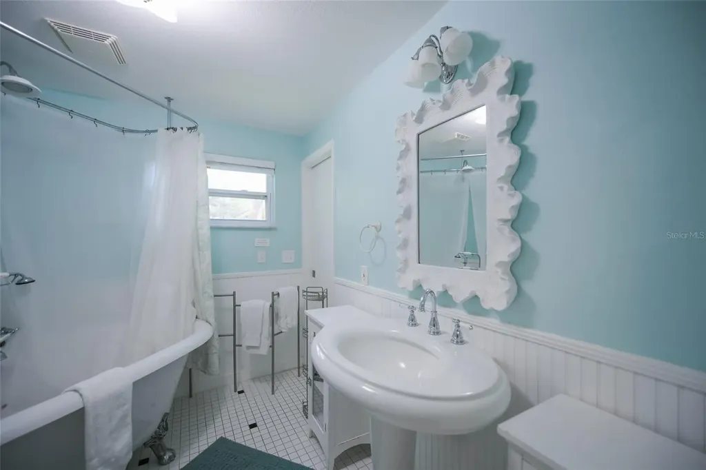 410 Garfield Drive Sarasota FL 34236