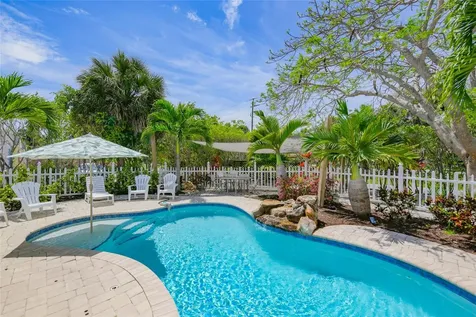 410 Garfield Drive Sarasota FL 34236