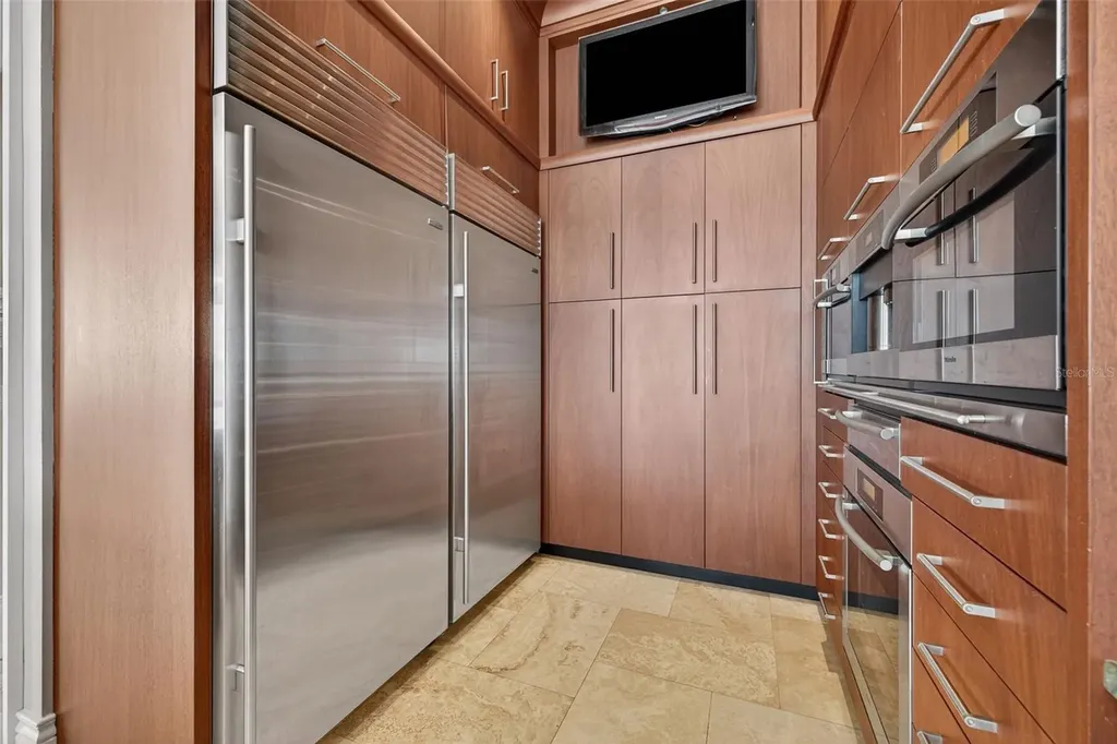 2165 Louisa Drive Belleair Beach FL 33786