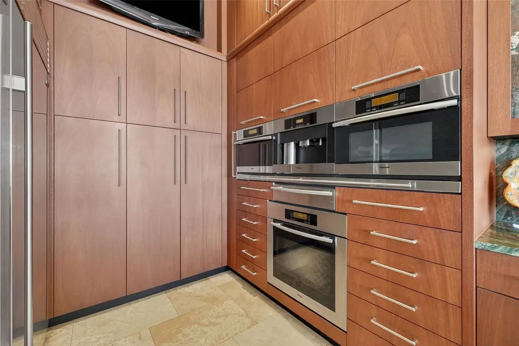 2165 Louisa Drive Belleair Beach FL 33786