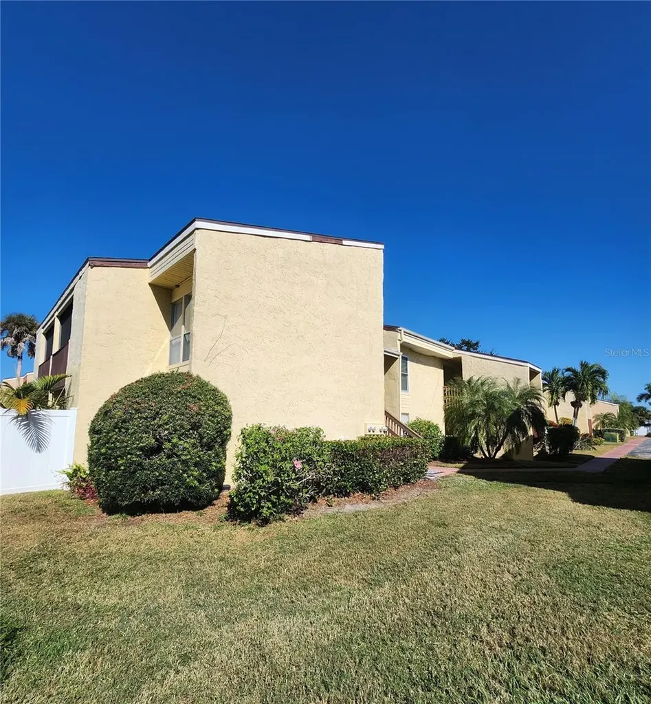 3415 Clark Road Sarasota FL 34231