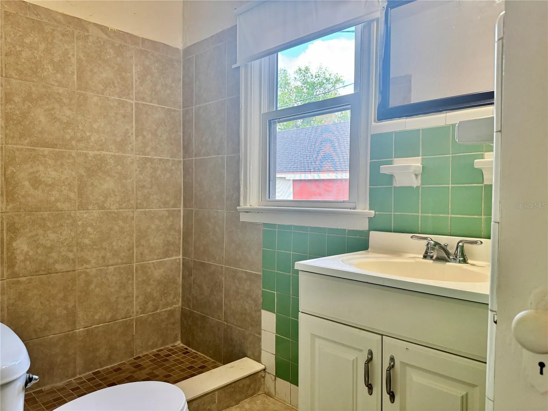 425 E Sessoms Avenue Lake Wales FL 33853
