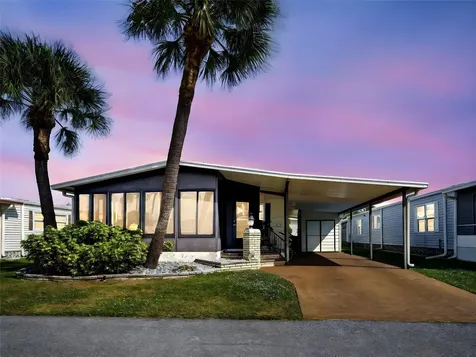 2100 Kings Highway Port Charlotte FL 33980
