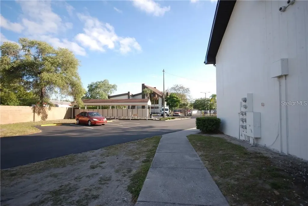 1254 E 113th Avenue Tampa FL 33612