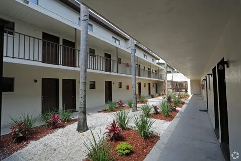 1254 E 113th Avenue Tampa FL 33612