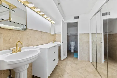 2 Adalia Avenue Tampa FL 33606