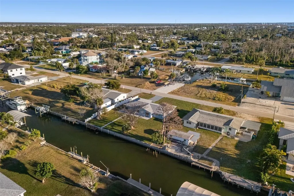 1940 Pennsylvania Avenue Englewood FL 34224