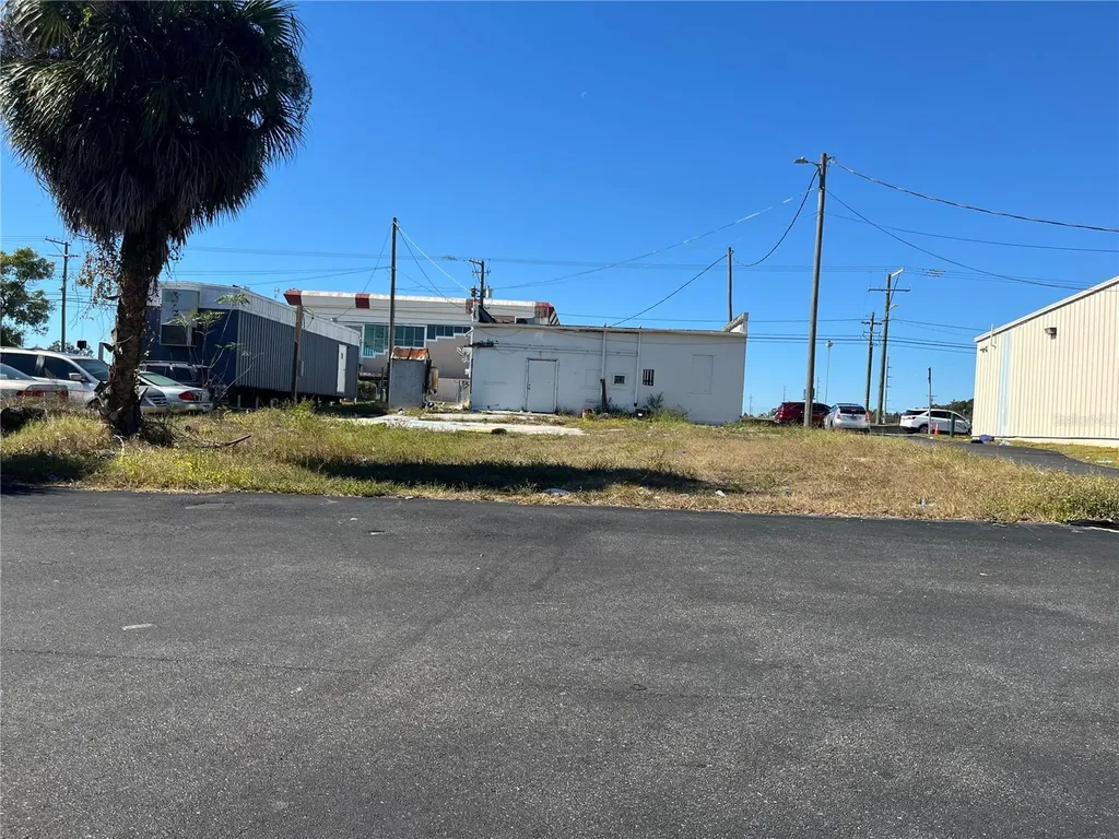 8319 N Nebraska Avenue Tampa FL 33604