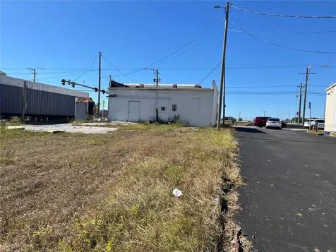 8319 N Nebraska Avenue Tampa FL 33604