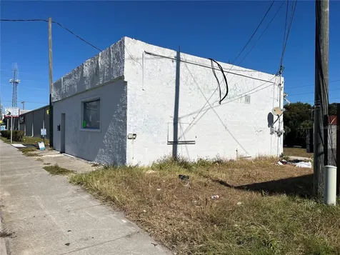 8319 N Nebraska Avenue Tampa FL 33604