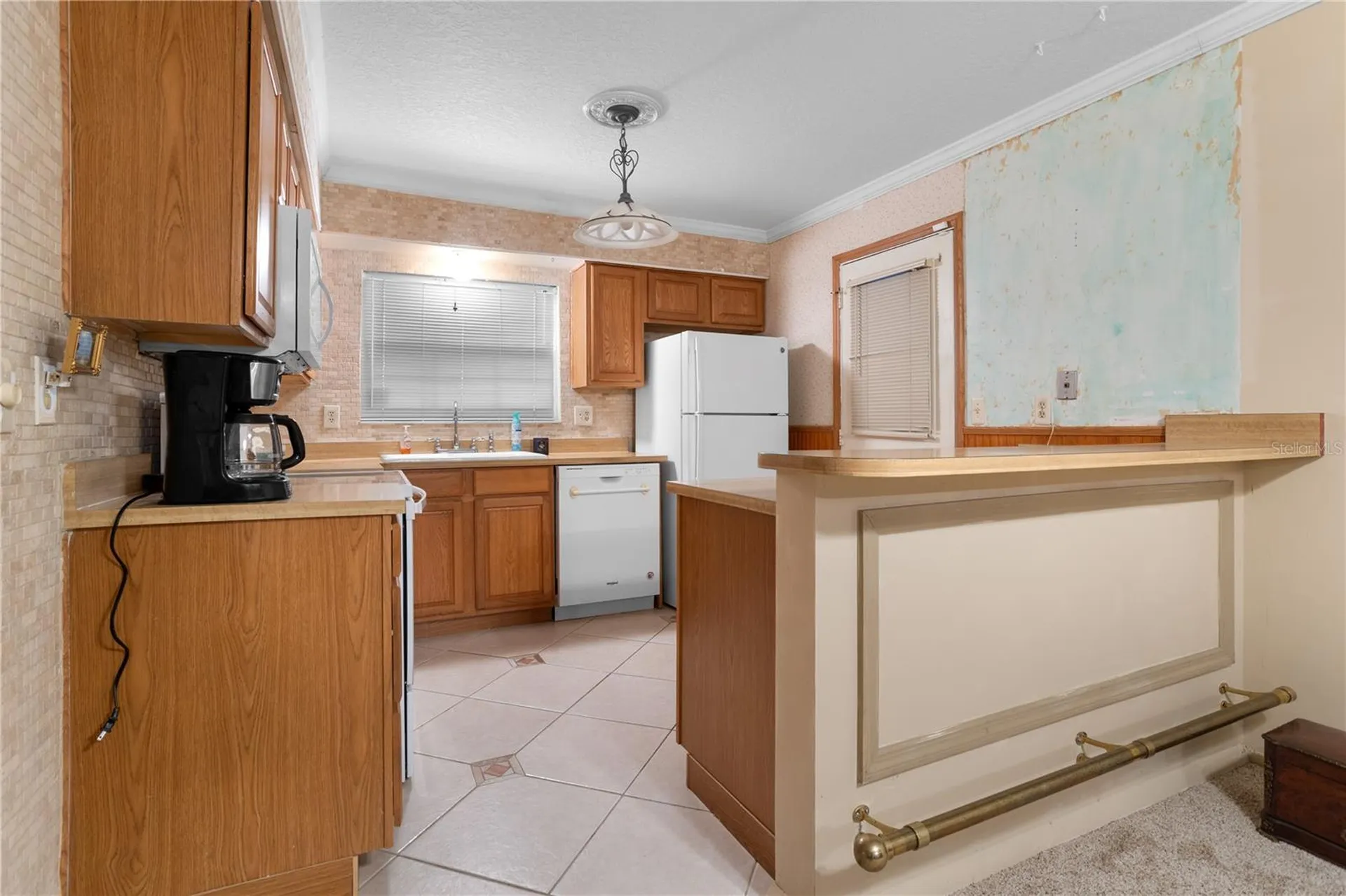 10105 Crown Court Orlando FL 32821