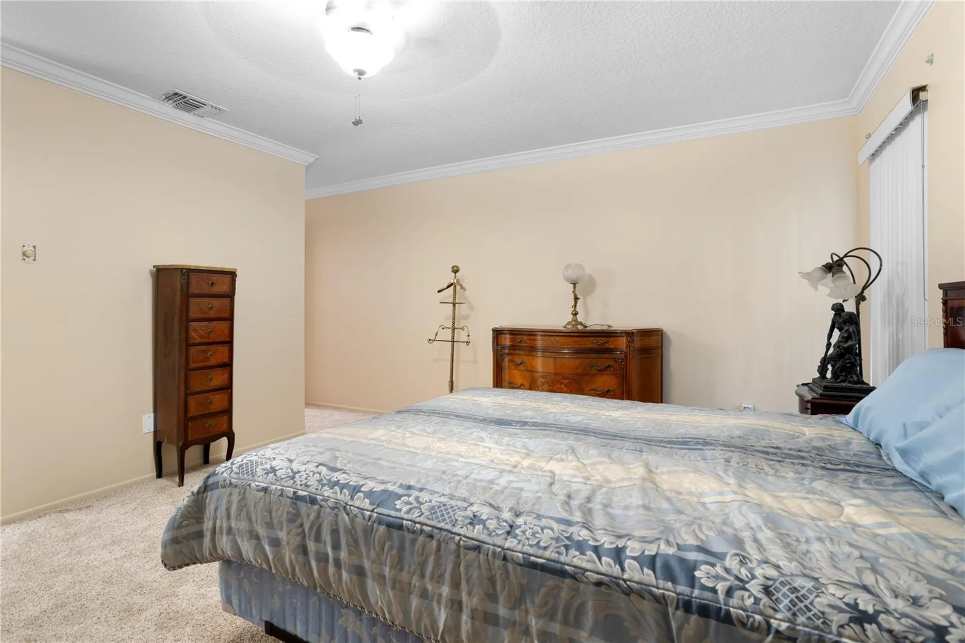 10105 Crown Court Orlando FL 32821