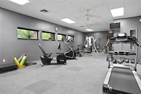 10105 Crown Court Orlando FL 32821