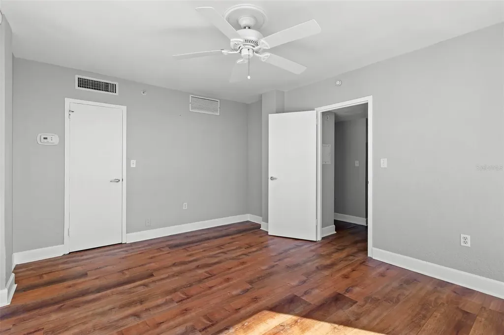 470 3rd Street S St Petersburg FL 33701