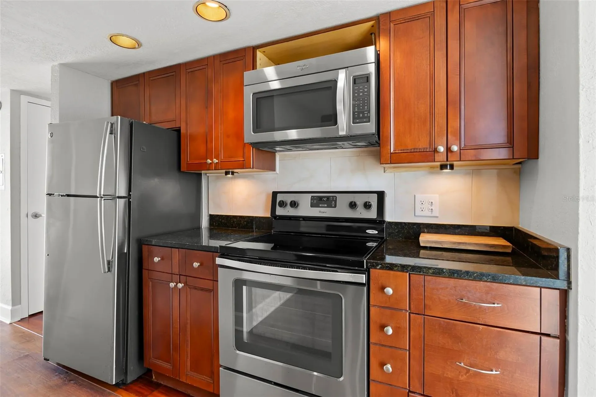 470 3rd Street S St Petersburg FL 33701