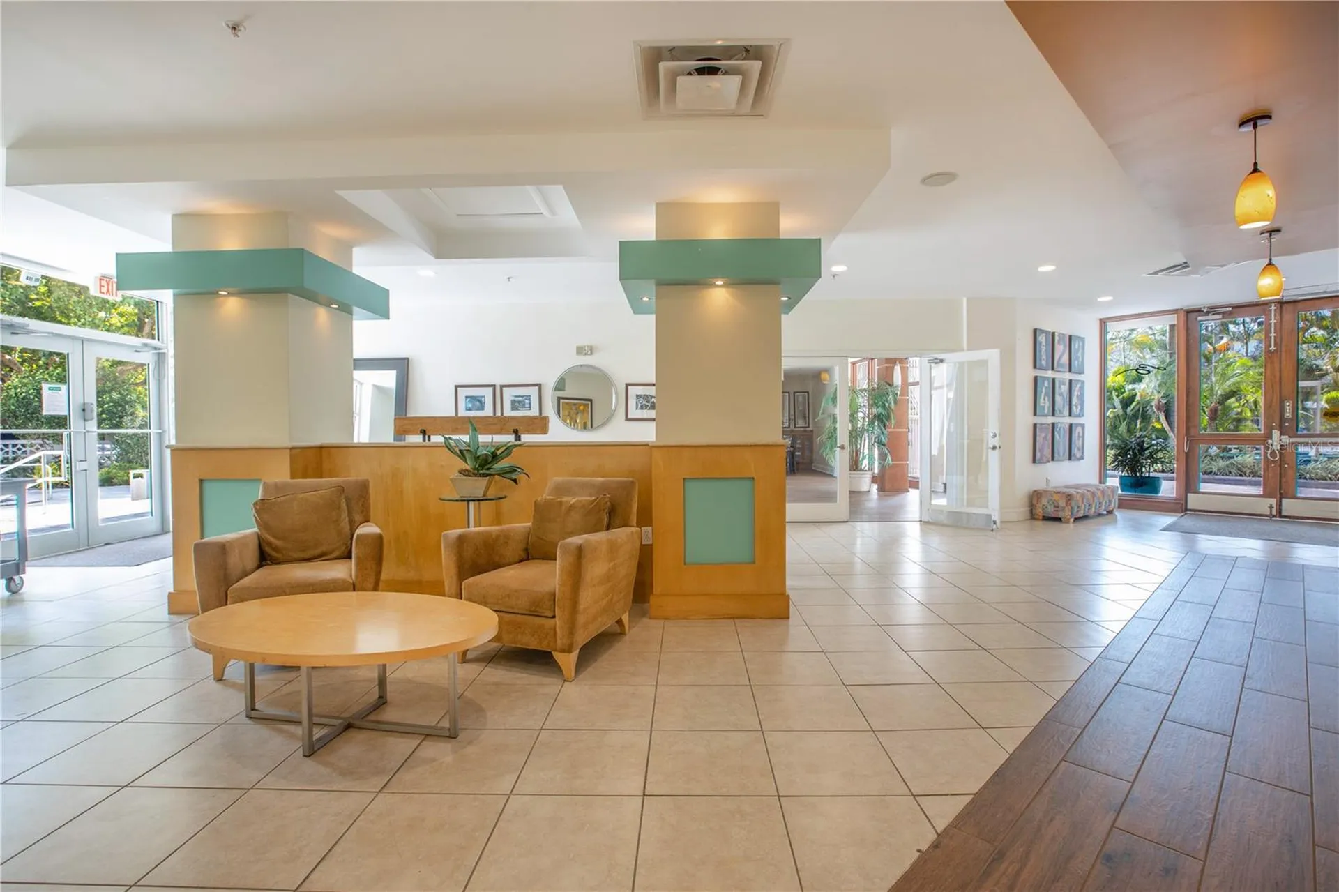 470 3rd Street S St Petersburg FL 33701