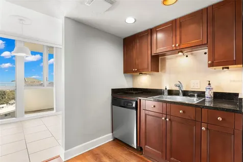 470 3rd Street S St Petersburg FL 33701